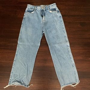 Zara ankle length jeans! Perfect condition.